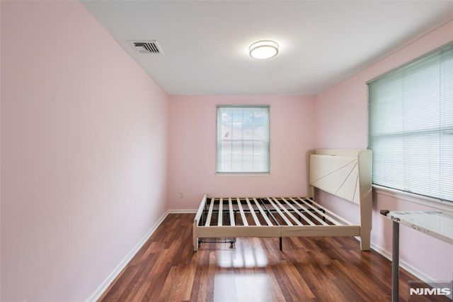 12-22 Sumner Place, Fair Lawn, NJ 07410