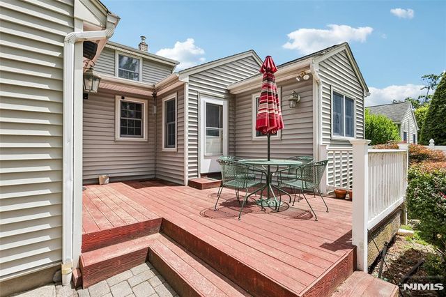 12-22 Sumner Place, Fair Lawn, NJ 07410