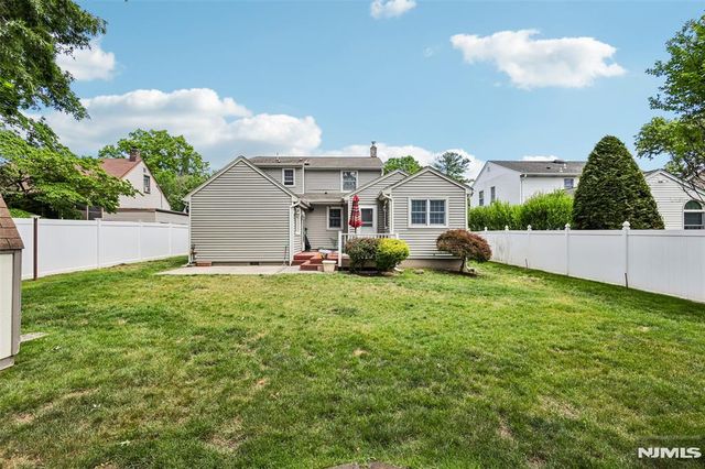 12-22 Sumner Place, Fair Lawn, NJ 07410