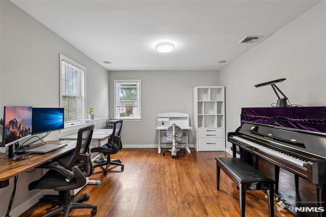 12-22 Sumner Place, Fair Lawn, NJ 07410