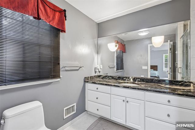 12-22 Sumner Place, Fair Lawn, NJ 07410