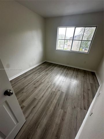 26323 SW 135th Pl 26323, Homestead, FL 33032