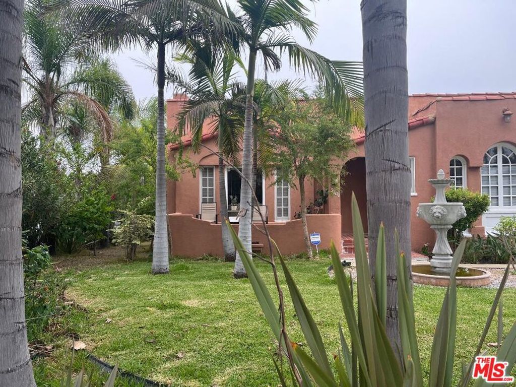 5300 Chesley Avenue, Los Angeles, CA 90043 — exterior