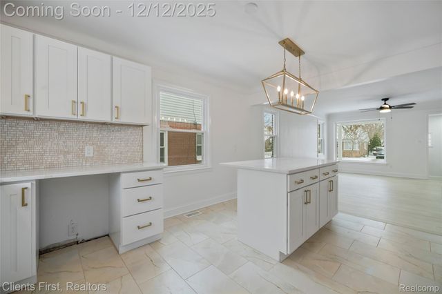 23021 Donaldson Street, Dearborn, MI 48124