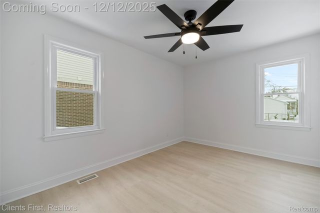 23021 Donaldson Street, Dearborn, MI 48124