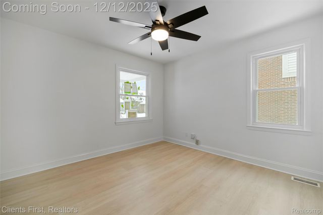 23021 Donaldson Street, Dearborn, MI 48124