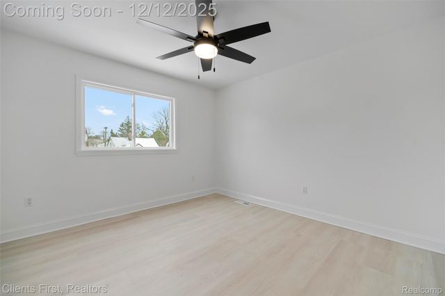 23021 Donaldson Street, Dearborn, MI 48124