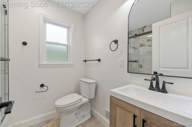 23021 Donaldson Street, Dearborn, MI 48124