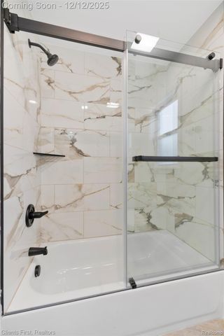 23021 Donaldson Street, Dearborn, MI 48124