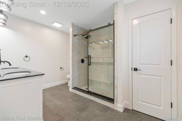 23021 Donaldson Street, Dearborn, MI 48124