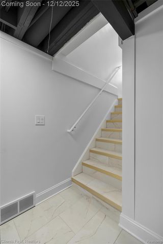 23021 Donaldson Street, Dearborn, MI 48124