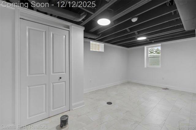 23021 Donaldson Street, Dearborn, MI 48124