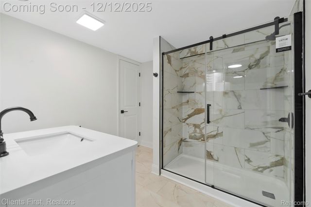 23021 Donaldson Street, Dearborn, MI 48124