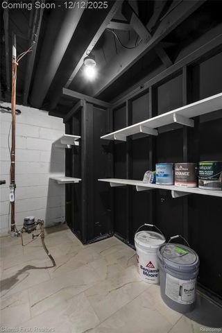 23021 Donaldson Street, Dearborn, MI 48124