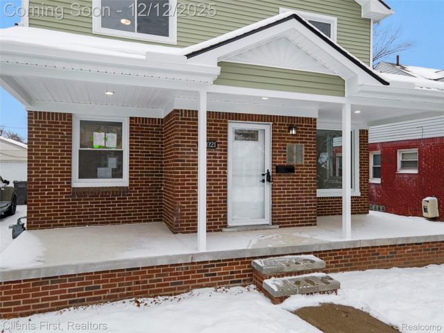 23021 Donaldson Street, Dearborn, MI 48124