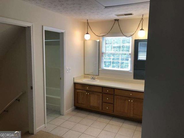 1579 Rockbridge Road, Stone Mountain, GA 30087