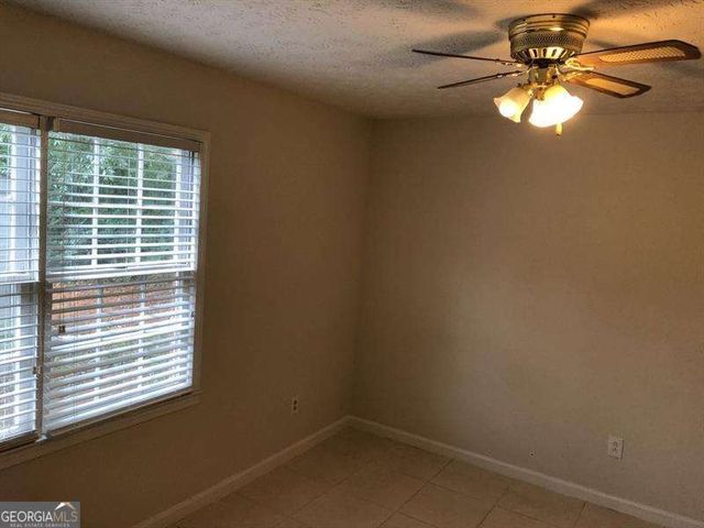 1579 Rockbridge Road, Stone Mountain, GA 30087