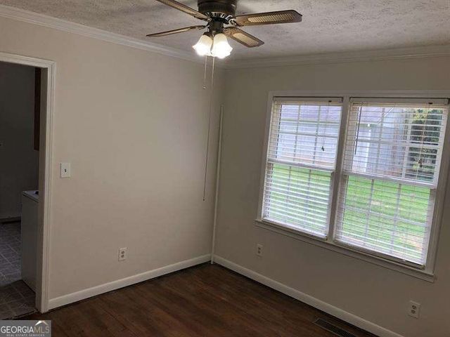 1579 Rockbridge Road, Stone Mountain, GA 30087
