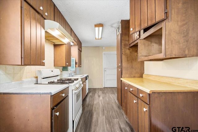 3305 Florence Street, Kilgore, TX 75662