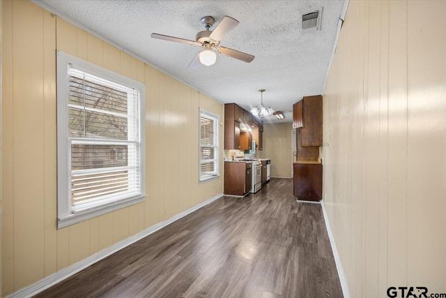 3305 Florence Street, Kilgore, TX 75662