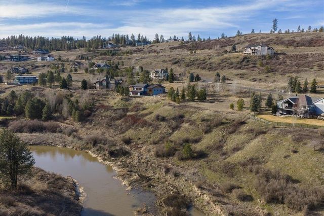 11511 S Fairway Ridge Ln, Spokane, WA 99224