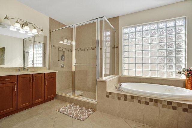 16610 Gateway Bridge Drive, Delray Beach, FL 33446