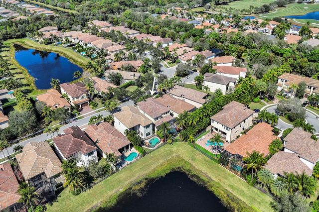 16610 Gateway Bridge Drive, Delray Beach, FL 33446