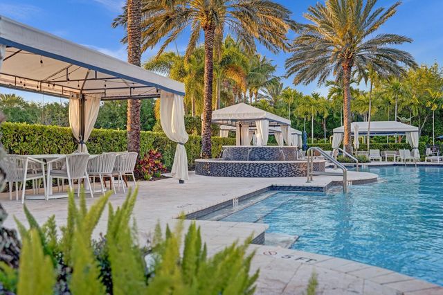 16610 Gateway Bridge Drive, Delray Beach, FL 33446