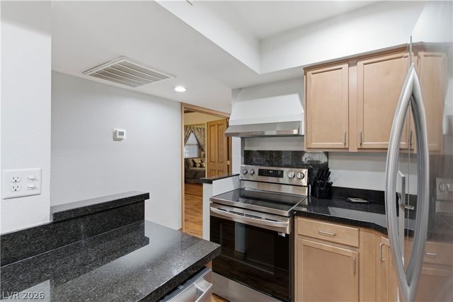 434 Las Casitas Way, Las Vegas, NV 89121