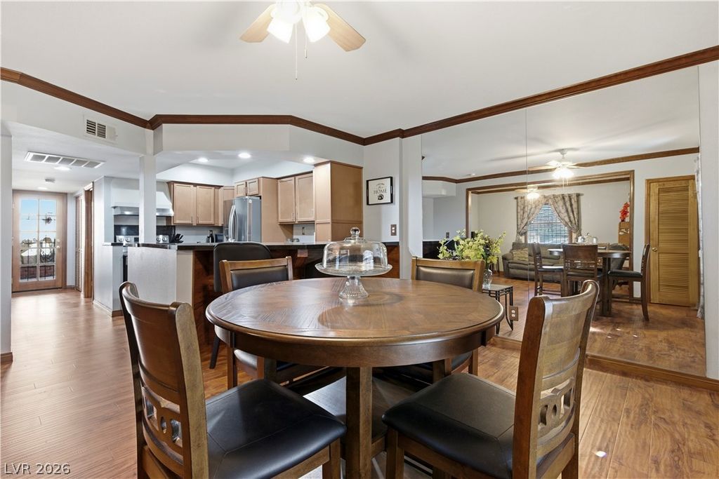 Image 1 of property listing at 434 Las Casitas Way, Las Vegas, NV 89121