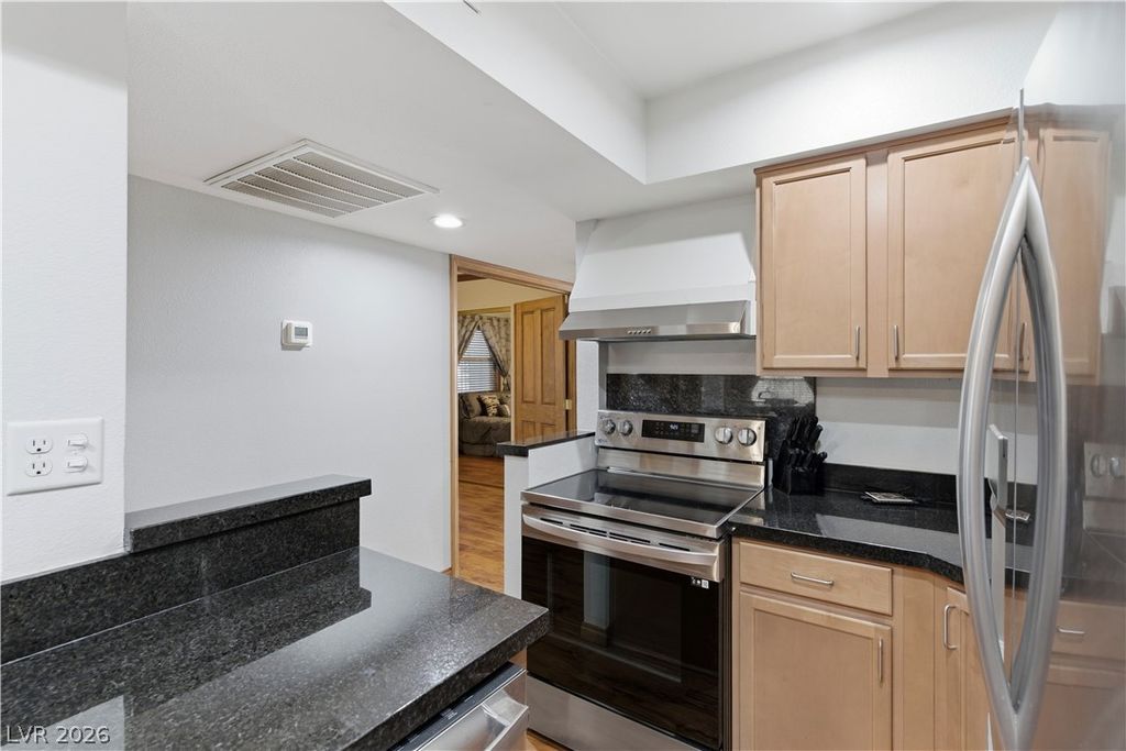 Image 18 of property listing at 434 Las Casitas Way, Las Vegas, NV 89121