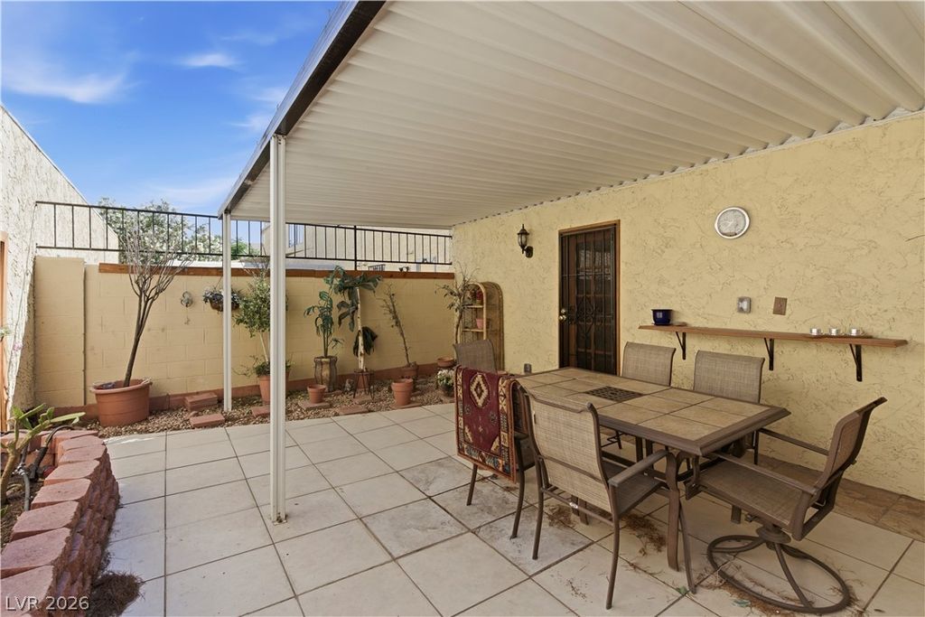 Image 33 of property listing at 434 Las Casitas Way, Las Vegas, NV 89121