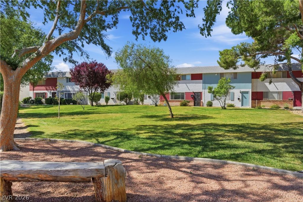 Image 37 of property listing at 434 Las Casitas Way, Las Vegas, NV 89121