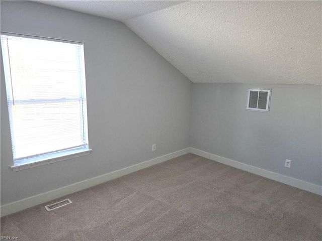 2100 Fort Belvoir DR, Virginia Beach, VA 23454
