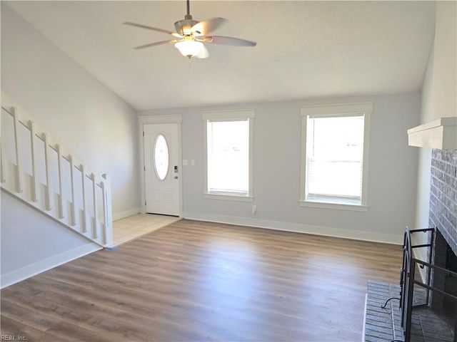 2100 Fort Belvoir DR, Virginia Beach, VA 23454