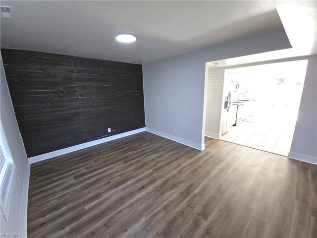 2100 Fort Belvoir DR, Virginia Beach, VA 23454