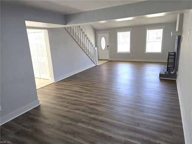 2100 Fort Belvoir DR, Virginia Beach, VA 23454