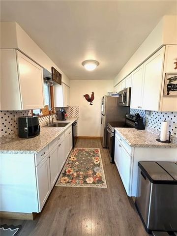 20 W Meyer, Neshannock Twp, PA 16105