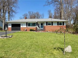 20 W Meyer, Neshannock Twp, PA 16105