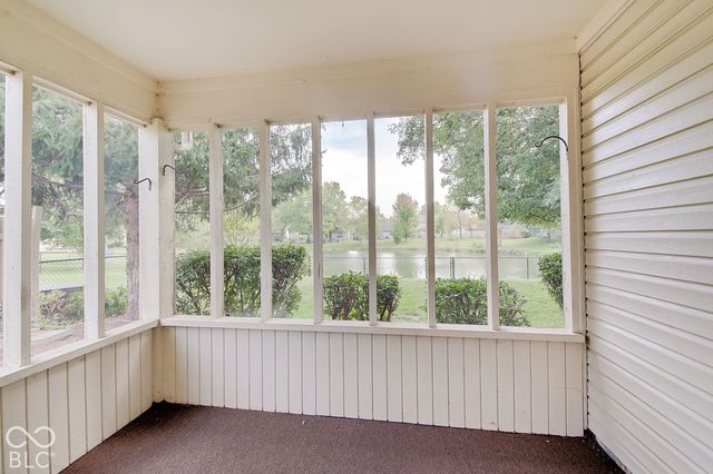 1531 Lake Point Lane N, Greenwood, IN 46142