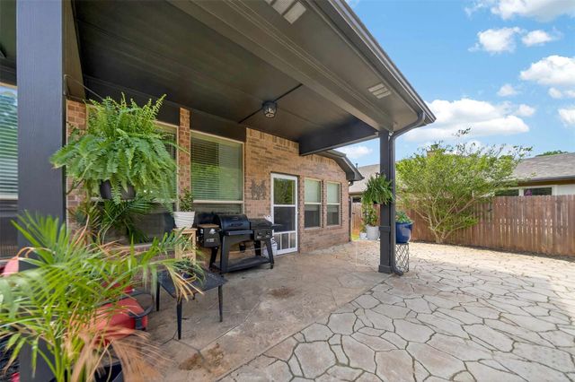 500 Virginia Court, White House, TX 75791