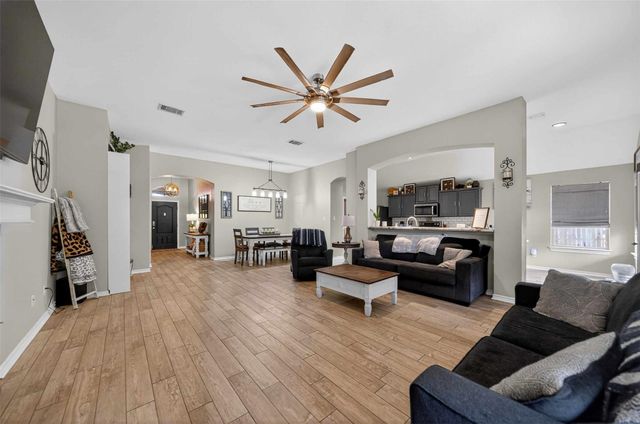 500 Virginia Court, White House, TX 75791