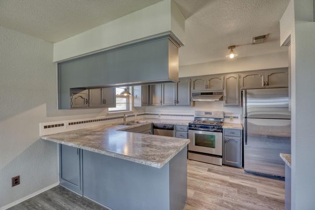 1702 Sunset DR, Marble Falls, TX 78654