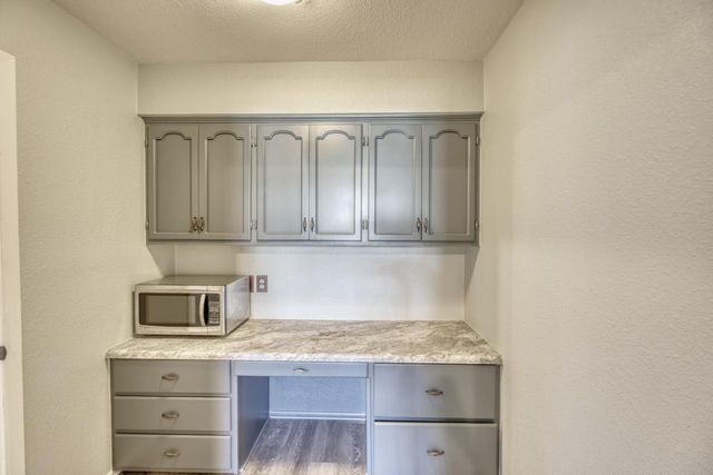 1702 Sunset DR, Marble Falls, TX 78654