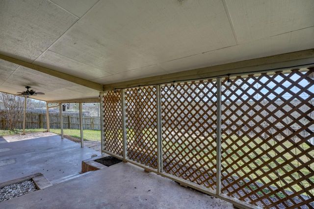 1702 Sunset DR, Marble Falls, TX 78654