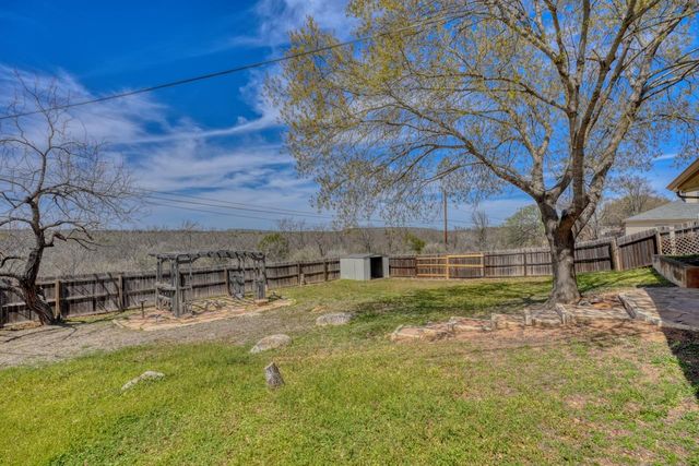 1702 Sunset DR, Marble Falls, TX 78654