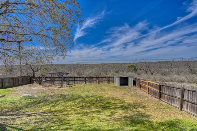1702 Sunset DR, Marble Falls, TX 78654