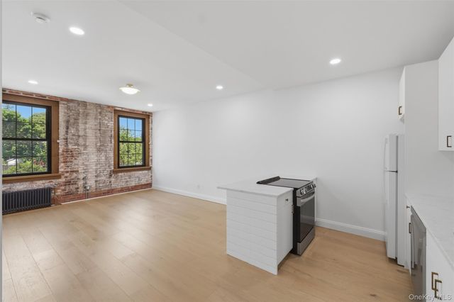 207 Main Street 3, Beacon, NY 12508