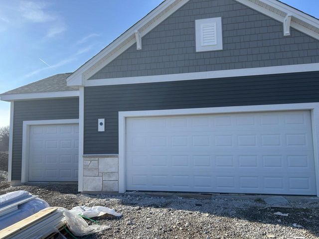 9561 S Sophia COURT, Franklin, WI 53132