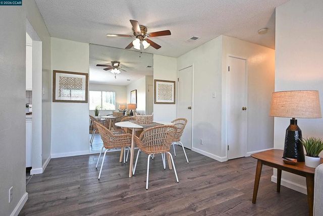 1387 Del Rio Circle D, Concord, CA 94518